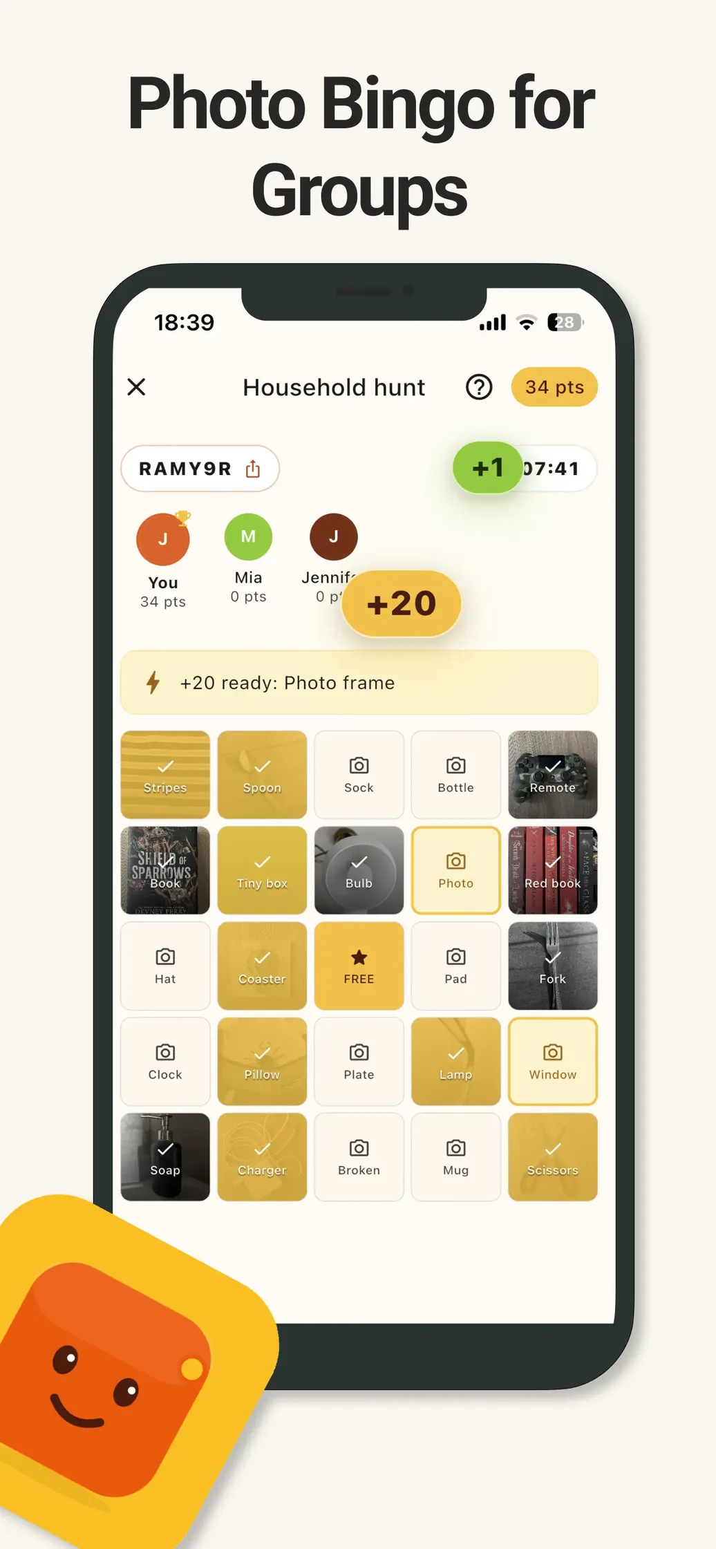 Live 5×5 bingo board with completed photo tiles, players and score updates